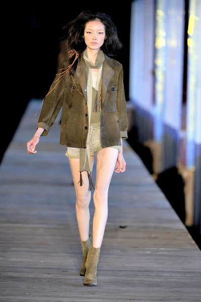 Look 20